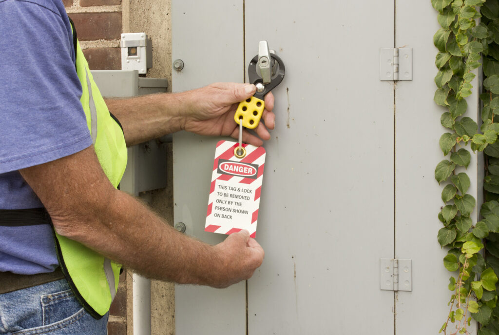 lockout tagout to prevent an electrical injury 